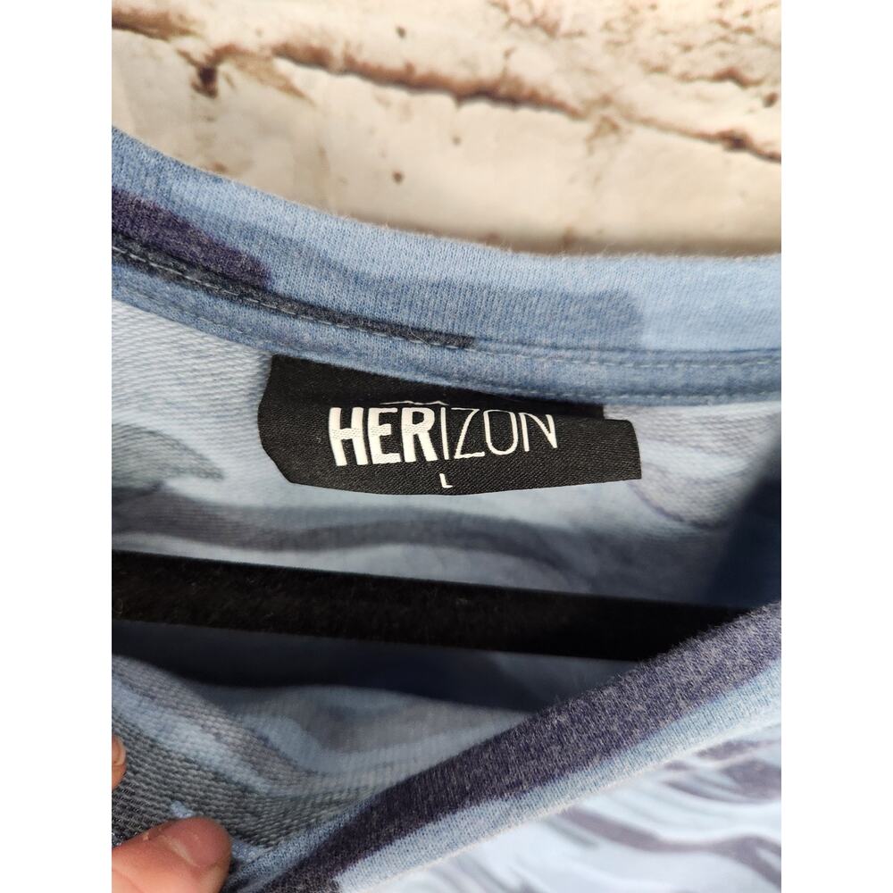 New Herizon Brand Size Large Blue Camo Pullover Top Long Sleeve - Picture 2 of 3